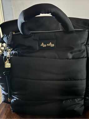 Itzy Ritzy Black Quilted Puffer Tote